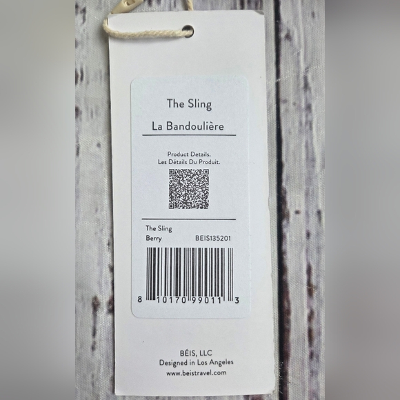 BEIS The Sport Sling Crossbody Bag in Berry Water Bottle Holder NEW NWT - Picture 4 of 13